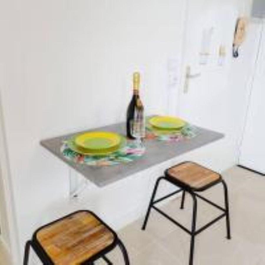Les Galaxies Studio Avec Balcon 20 Mn De La Apartment Frejus