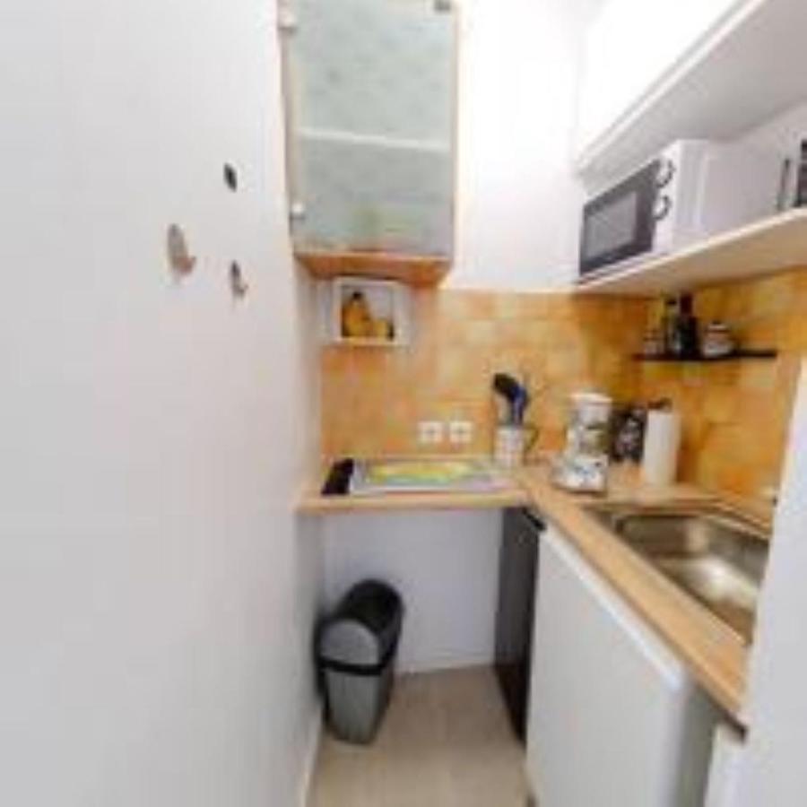 Appartement Les Galaxies Studio Avec Balcon 20 Mn De La Fréjus